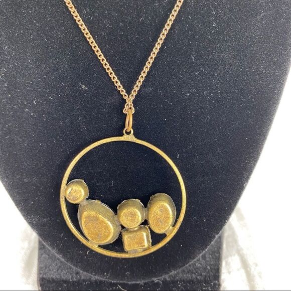 Multi Stone Circle Pendant Necklace - Picture 4 of 6